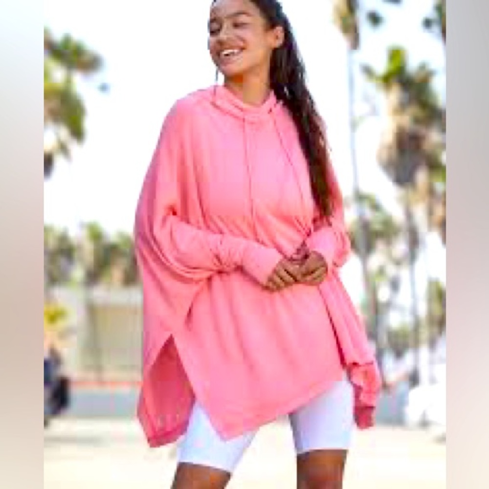 FREE PEOPLE Swinging it Hoodie Poncho PINK